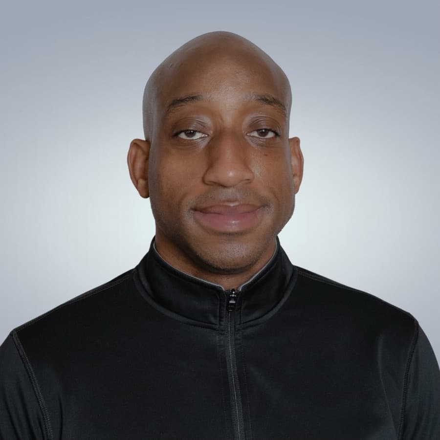 Kareem Smith, Division I Women's Official
